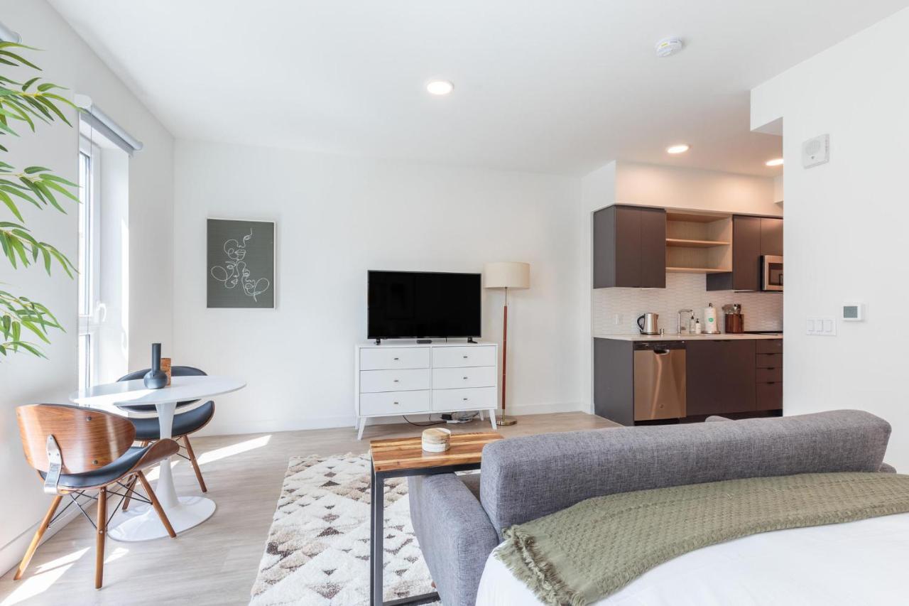 Studio Apartment In Vancouver Eksteriør bilde